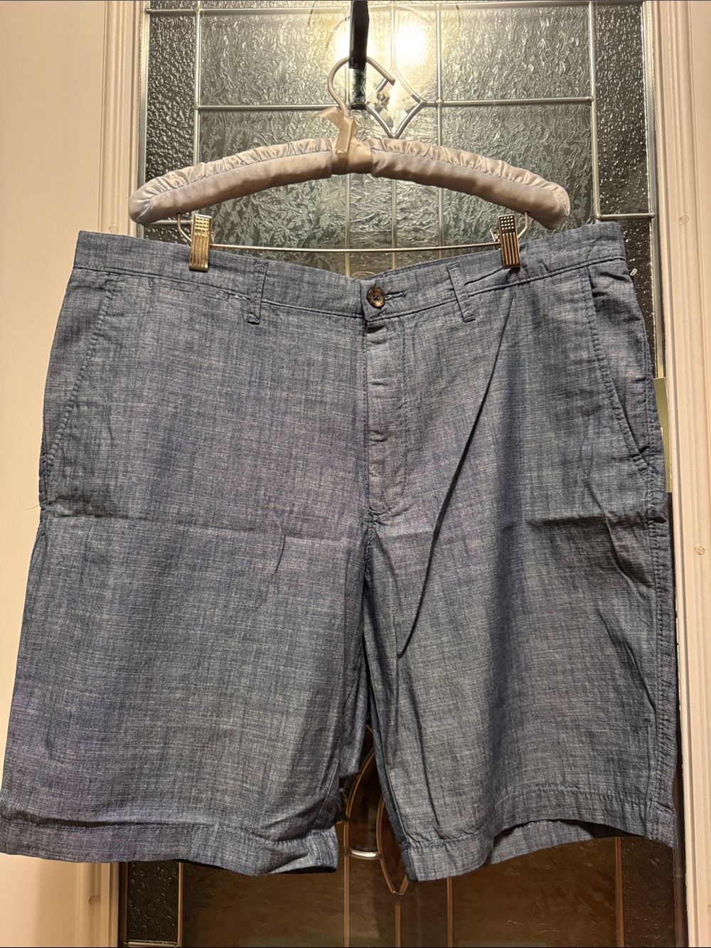 Goodfellow Men's Casual Chambray Blue Shorts. Size 40. NWT.